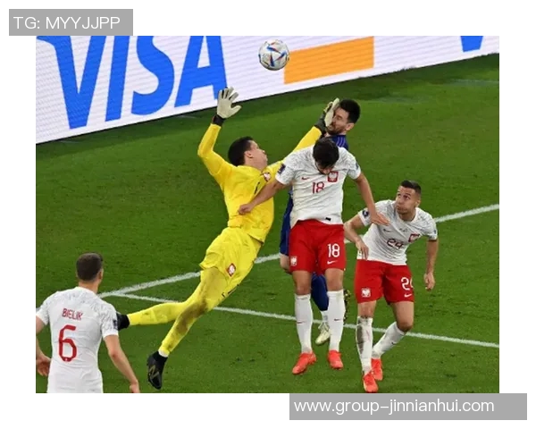 刘越批评裁判判罚点球过于牵强认为其业务水平不足影响比赛公正性