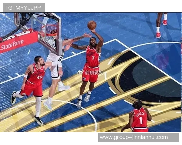 卢指导强调早早让小卡参与比赛是教练的重要责任与使命 卢指导强调早早让小卡参与比赛是教练的重要责任与使命