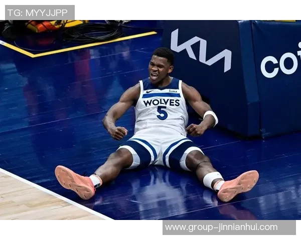 明天掘金主场对决鹈鹕卡梅隆约翰逊肩伤出战存疑