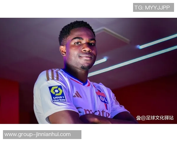 多家俱乐部关注詹姆斯加纳埃弗顿力争续约球员